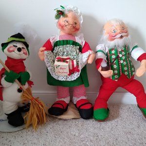 Annalee Dolls Christmas Set: Santa, Mrs. Claus, and Snowman